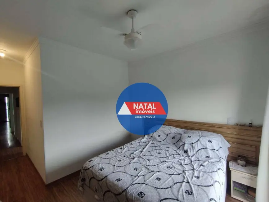 Foto 4 de Sobrado com 3 quartos à venda e para alugar, 125m2 em Centro, Aruja - SP