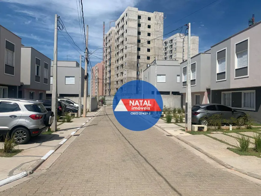 Foto 4 de Sobrado com 2 quartos à venda, 70m2 em Centro, Aruja - SP