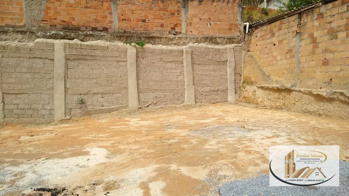 Terreno / Lote para alugar, 132m2 em São Marcos, Belo Horizonte - MG - imagem 4 Foto 4 de Terreno / Lote para alugar, 132m2 em São Marcos, Belo Horizonte - MG