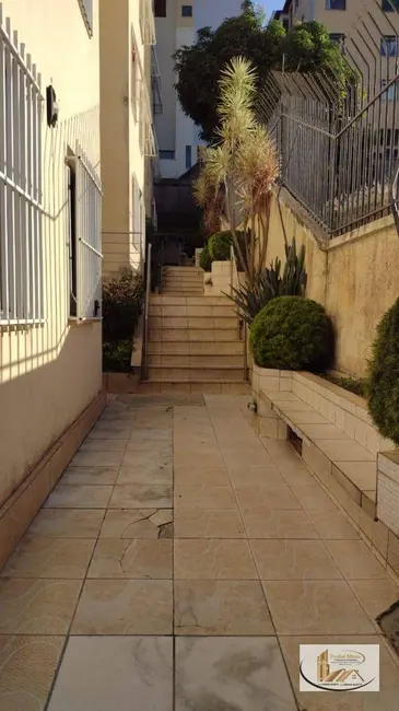 Apartamento com 3 quartos à venda, 55m2 em Estoril, Belo Horizonte - MG - imagem 3 Foto 3 de Apartamento com 3 quartos à venda, 55m2 em Estoril, Belo Horizonte - MG