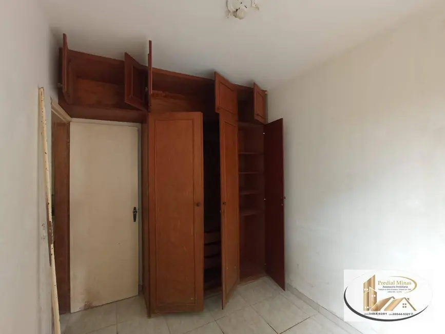 Apartamento com 3 quartos à venda, 55m2 em Estoril, Belo Horizonte - MG - imagem 9 Foto 9 de Apartamento com 3 quartos à venda, 55m2 em Estoril, Belo Horizonte - MG