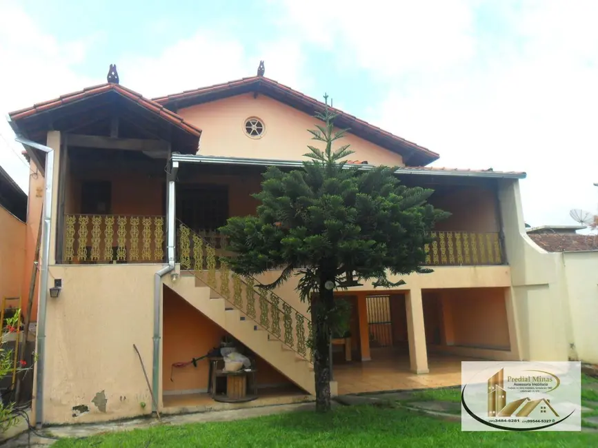 Foto 5 de Casa com 3 quartos à venda, 360m2 em Vila Oeste, Belo Horizonte - MG