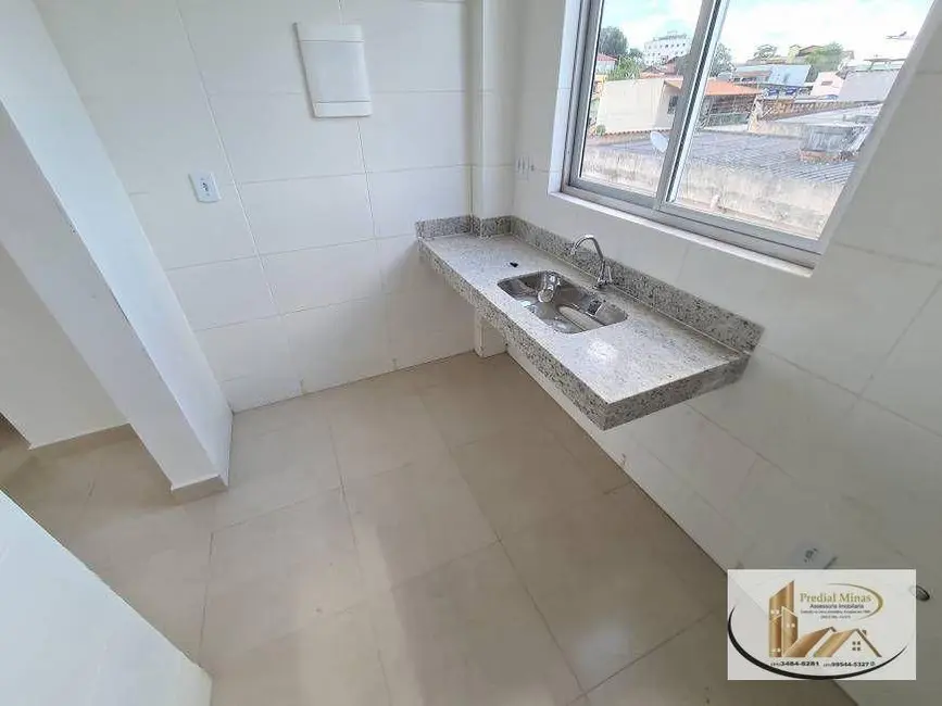 Foto 4 de Apartamento com 2 quartos à venda, 44m2 em Letícia, Belo Horizonte - MG