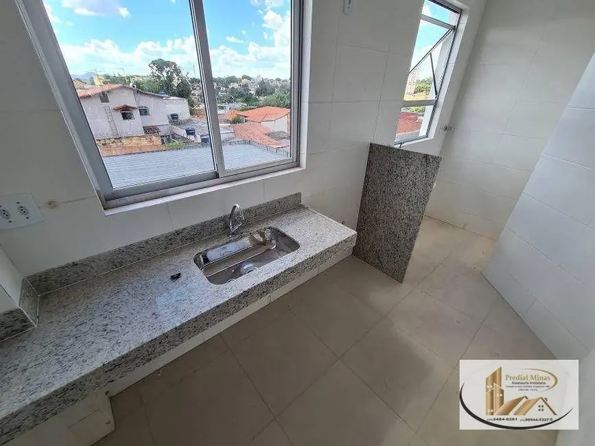 Foto 5 de Apartamento com 2 quartos à venda, 44m2 em Letícia, Belo Horizonte - MG