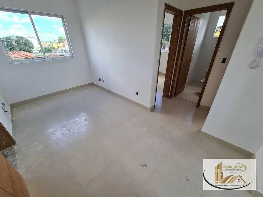 Foto 3 de Apartamento com 2 quartos à venda, 44m2 em Letícia, Belo Horizonte - MG