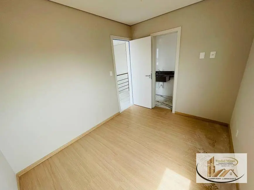 Foto 8 de Cobertura com 4 quartos à venda, 119m2 em Planalto, Belo Horizonte - MG