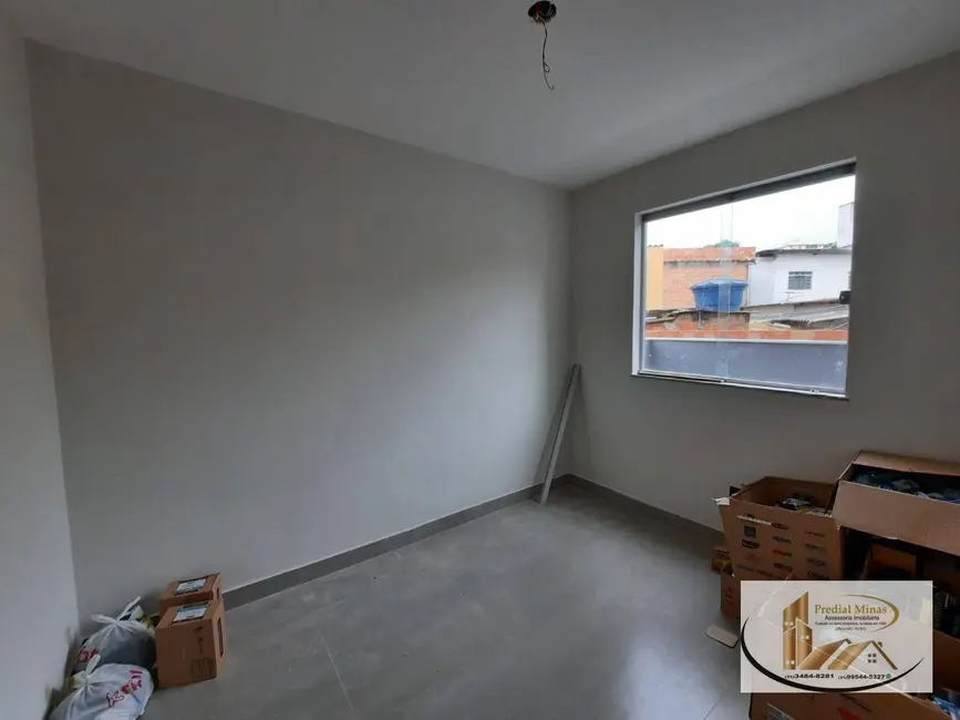 Foto 6 de Apartamento com 2 quartos à venda, 45m2 em Letícia, Belo Horizonte - MG
