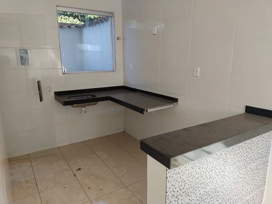 Foto 4 de Casa de Condomínio com 2 quartos à venda, 60m2 em Asteca (São Benedito), Santa Luzia - MG