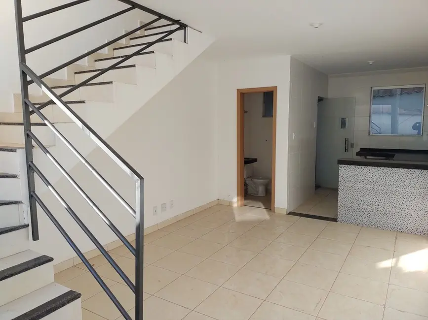 Foto 2 de Casa de Condomínio com 2 quartos à venda, 60m2 em Asteca (São Benedito), Santa Luzia - MG