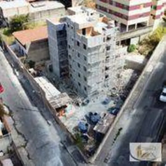 Foto 6 de Apartamento com 2 quartos à venda, 89m2 em Caiçaras, Belo Horizonte - MG