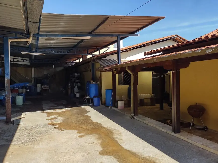 Casa com 3 quartos à venda, 782m2 em Santa Branca, Belo Horizonte - MG - imagem 4 Foto 4 de Casa com 3 quartos à venda, 782m2 em Santa Branca, Belo Horizonte - MG