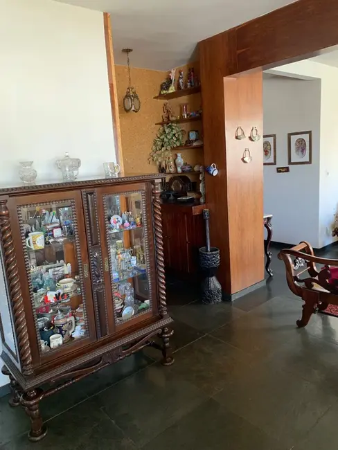 Apartamento com 4 quartos à venda, 280m2 em Gutierrez, Belo Horizonte - MG - imagem 6 Foto 6 de Apartamento com 4 quartos à venda, 280m2 em Gutierrez, Belo Horizonte - MG