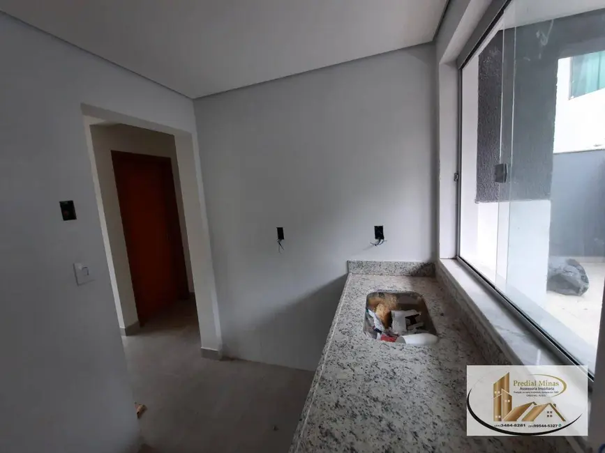 Foto 3 de Apartamento com 2 quartos à venda, 80m2 em Letícia, Belo Horizonte - MG