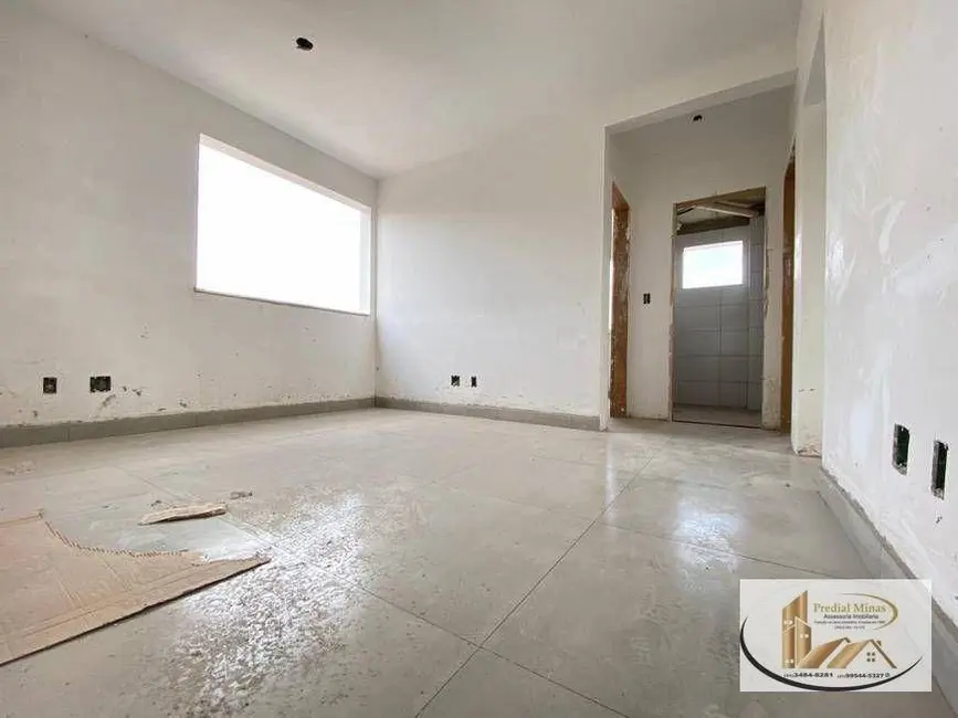 Foto 2 de Apartamento com 3 quartos à venda, 65m2 em Letícia, Belo Horizonte - MG