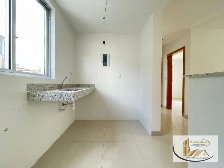 Foto 6 de Apartamento com 2 quartos à venda, 43m2 em Letícia, Belo Horizonte - MG