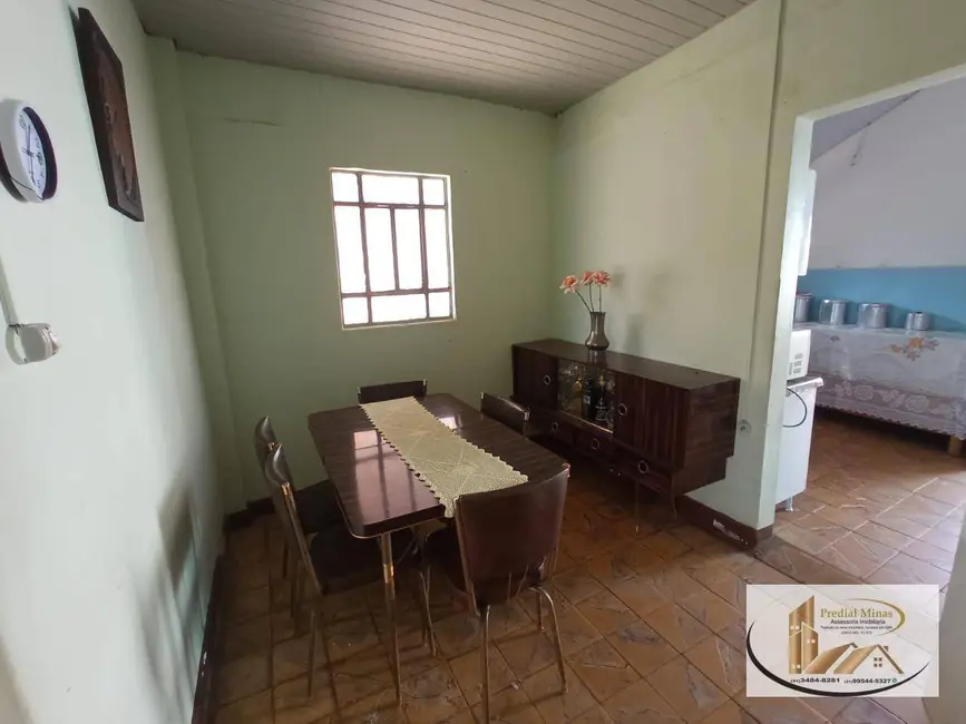 Foto 9 de Casa com 2 quartos à venda, 360m2 em Santa Cruz, Belo Horizonte - MG