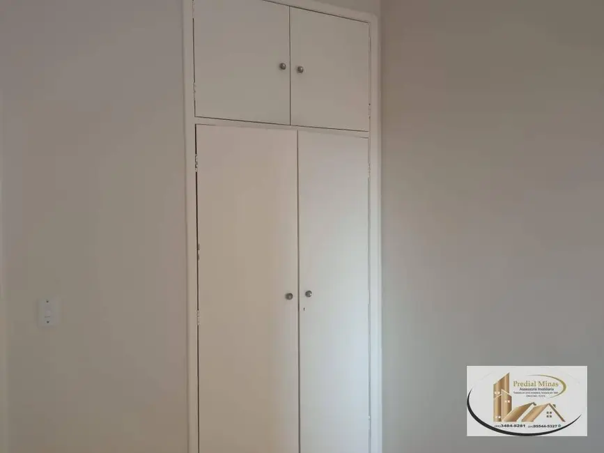 Apartamento com 3 quartos à venda, 106m2 em Santo Antônio, Belo Horizonte - MG - imagem 5 Foto 5 de Apartamento com 3 quartos à venda, 106m2 em Santo Antônio, Belo Horizonte - MG