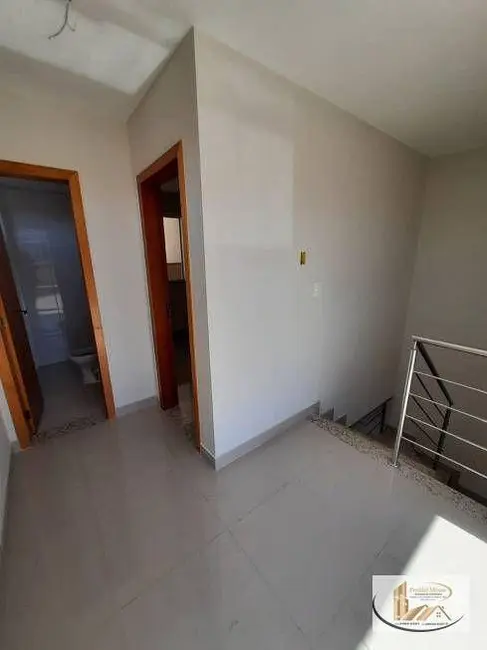 Cobertura com 4 quartos à venda, 140m2 em São João Batista (Venda Nova), Belo Horizonte - MG - imagem 9 Foto 9 de Cobertura com 4 quartos à venda, 140m2 em São João Batista (Venda Nova), Belo Horizonte - MG