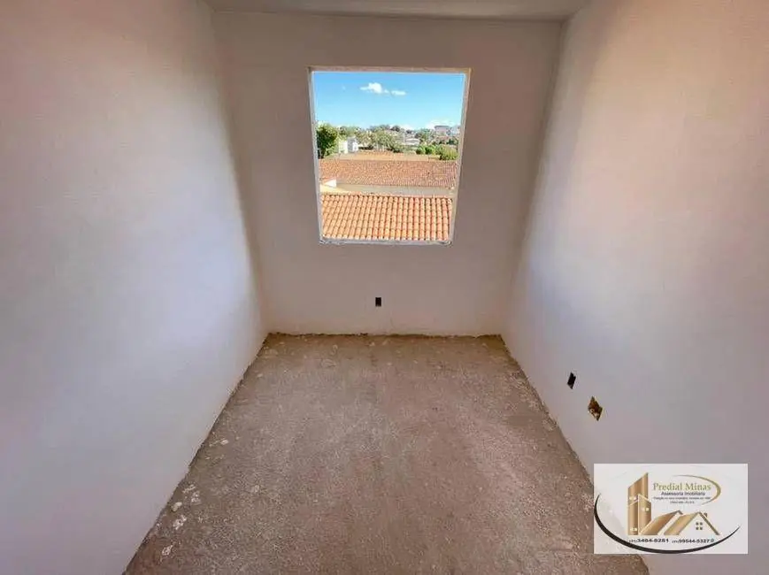 Foto 2 de Apartamento com 2 quartos à venda, 45m2 em Santa Mônica, Belo Horizonte - MG