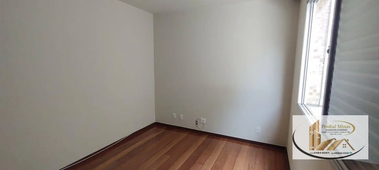 Foto 8 de Apartamento com 4 quartos à venda, 220m2 em Belo Horizonte - MG