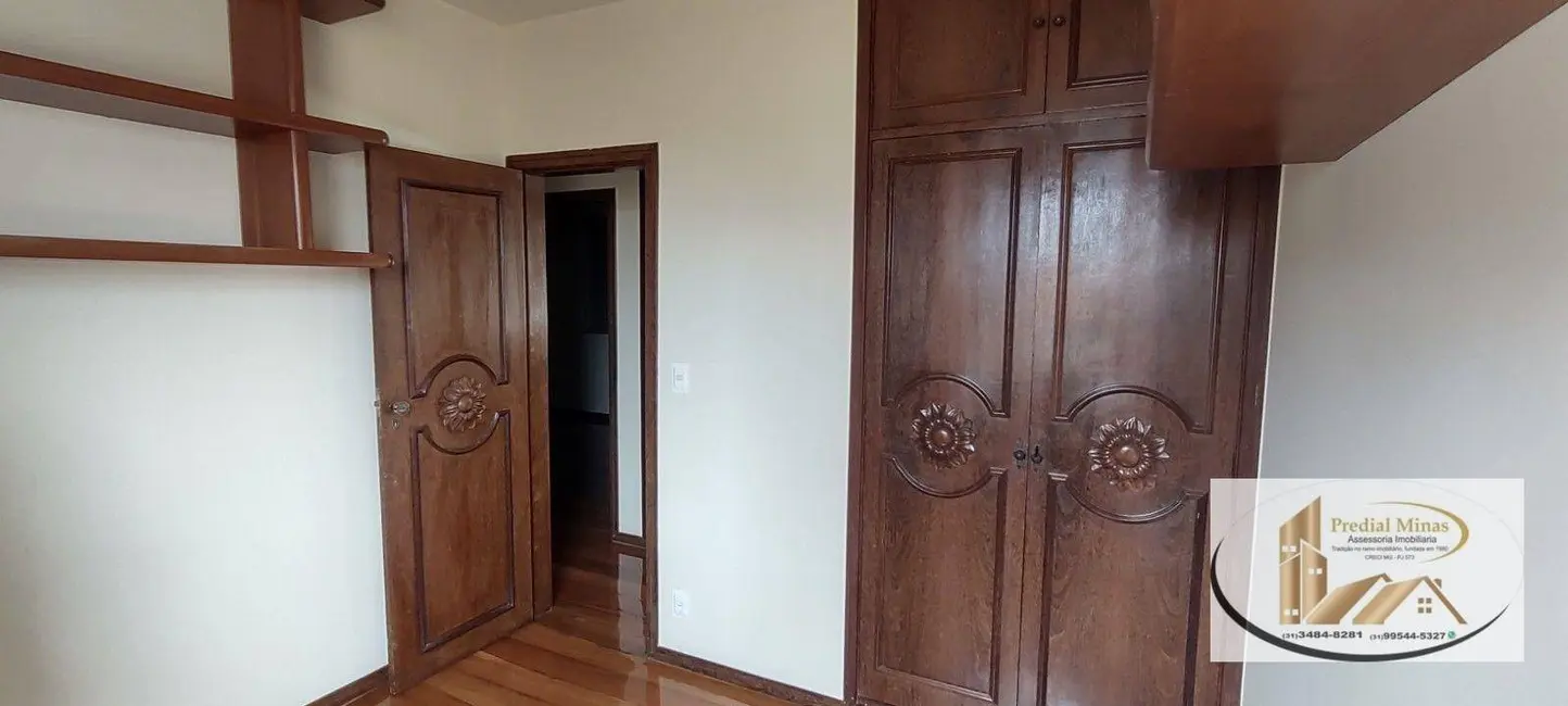 Foto 6 de Apartamento com 4 quartos à venda, 220m2 em Belo Horizonte - MG