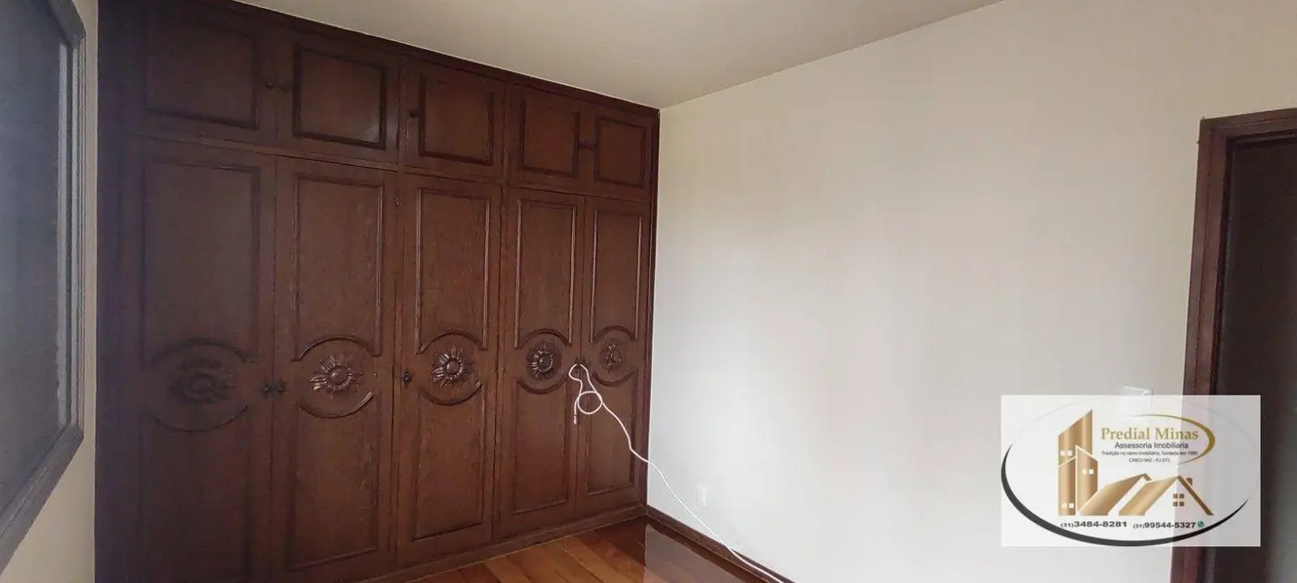 Foto 9 de Apartamento com 4 quartos à venda, 220m2 em Belo Horizonte - MG