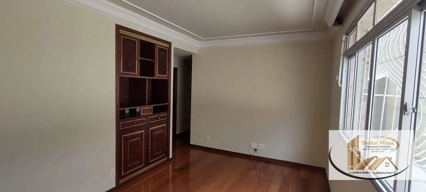 Foto 5 de Apartamento com 4 quartos à venda, 220m2 em Belo Horizonte - MG