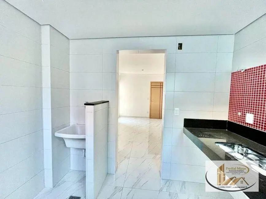 Foto 2 de Apartamento com 2 quartos à venda, 45m2 em Santa Mônica, Belo Horizonte - MG