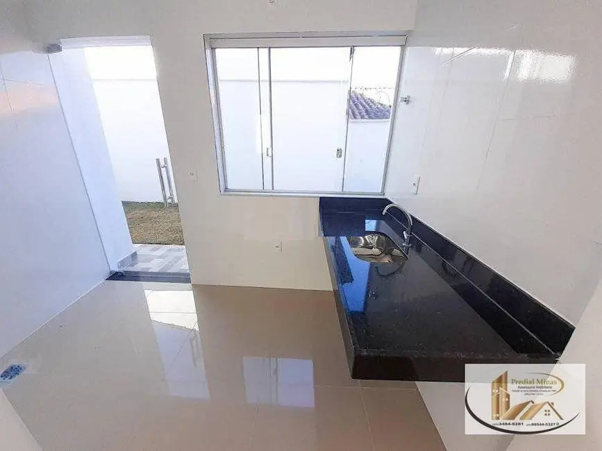 Foto 3 de Apartamento com 2 quartos à venda, 95m2 em Minascaixa, Belo Horizonte - MG