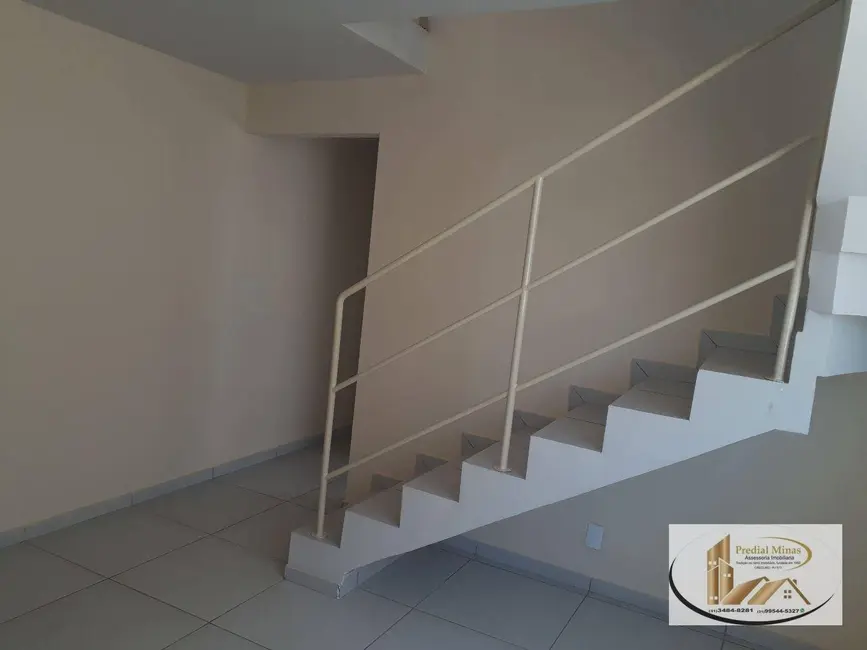 Foto 4 de Cobertura com 2 quartos à venda, 157m2 em Sarzedo - MG