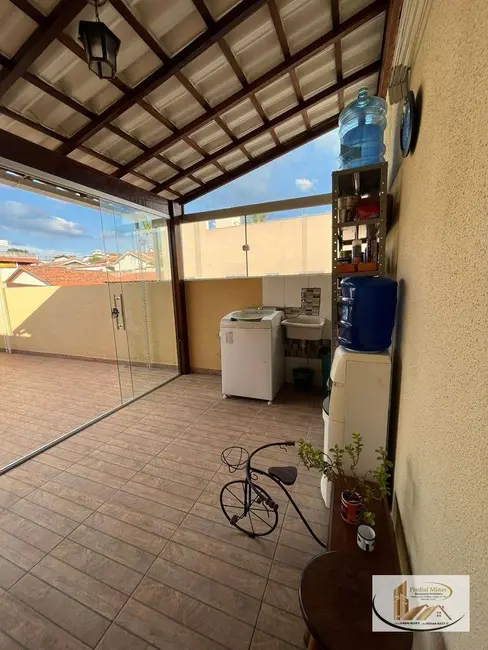 Foto 7 de Cobertura com 2 quartos à venda, 157m2 em Sarzedo - MG