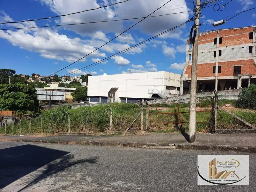Foto 3 de Terreno / Lote à venda, 1168m2 em Primeiro de Maio, Belo Horizonte - MG