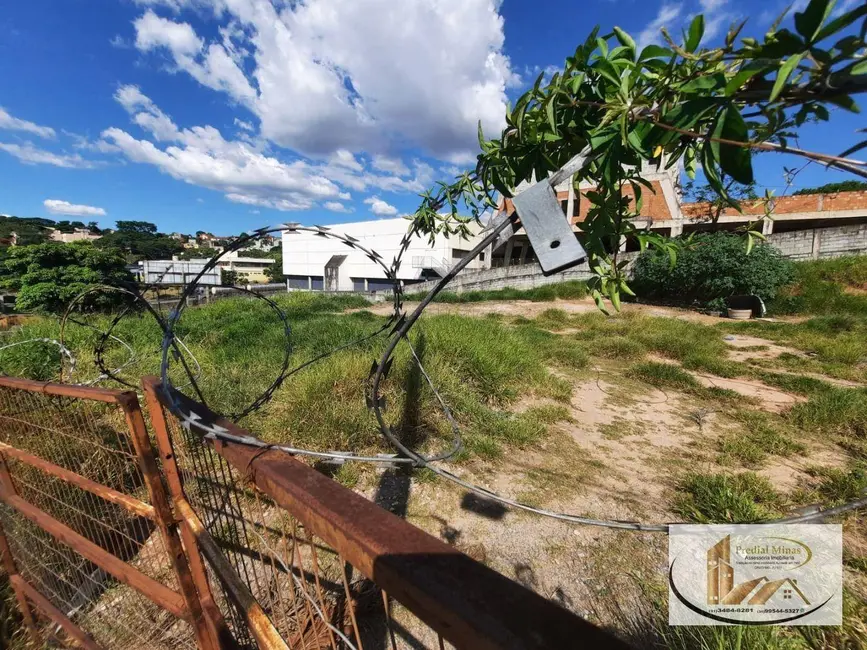 Foto 5 de Terreno / Lote à venda, 1168m2 em Primeiro de Maio, Belo Horizonte - MG