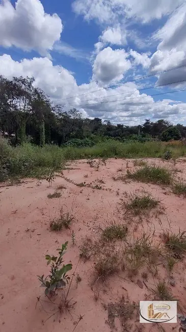 Foto 3 de Terreno / Lote à venda, 511m2 em Esmeraldas - MG