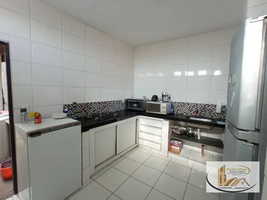 Foto 4 de Casa de Condomínio com 3 quartos à venda, 360m2 em Contagem - MG