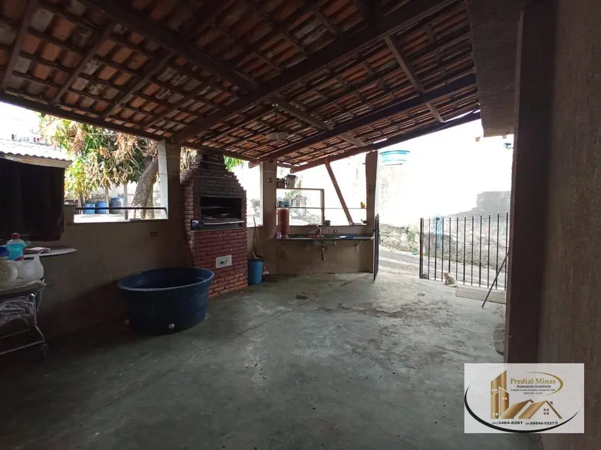 Foto 1 de Casa de Condomínio com 3 quartos à venda, 360m2 em Contagem - MG