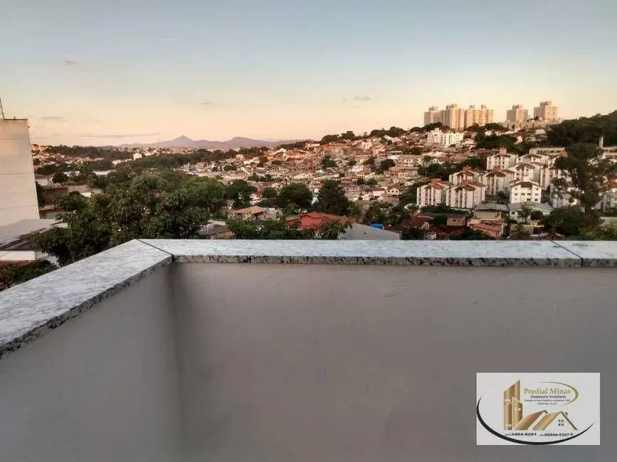 Foto 1 de Cobertura com 3 quartos à venda, 70m2 em Letícia, Belo Horizonte - MG