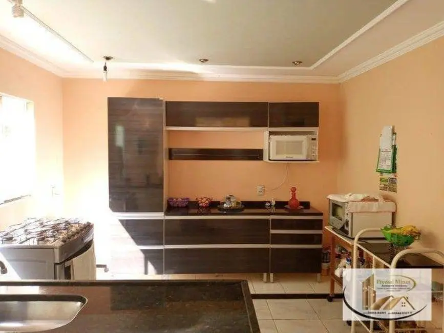 Casa com 4 quartos à venda, 430m2 em Jardim Guanabara, Belo Horizonte - MG - imagem 4 Foto 4 de Casa com 4 quartos à venda, 430m2 em Jardim Guanabara, Belo Horizonte - MG