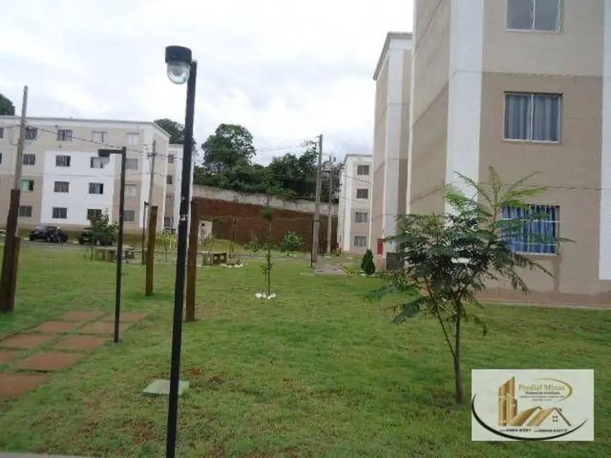 Apartamento com 2 quartos à venda, 45m2 em Vespasiano - MG - imagem 4 Foto 4 de Apartamento com 2 quartos à venda, 45m2 em Vespasiano - MG