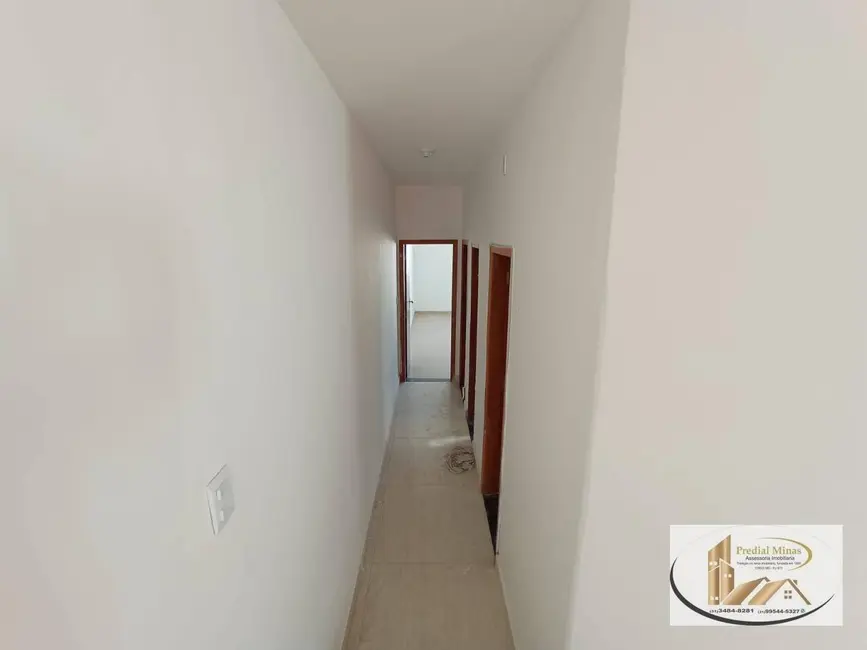 Casa com 3 quartos à venda, 180m2 em Letícia, Belo Horizonte - MG - imagem 6 Foto 6 de Casa com 3 quartos à venda, 180m2 em Letícia, Belo Horizonte - MG