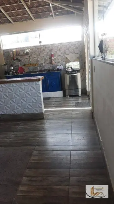 Casa com 3 quartos à venda, 290m2 em Pousada Santo Antônio, Belo Horizonte - MG - imagem 9 Foto 9 de Casa com 3 quartos à venda, 290m2 em Pousada Santo Antônio, Belo Horizonte - MG