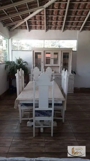 Casa com 3 quartos à venda, 290m2 em Pousada Santo Antônio, Belo Horizonte - MG - imagem 8 Foto 8 de Casa com 3 quartos à venda, 290m2 em Pousada Santo Antônio, Belo Horizonte - MG