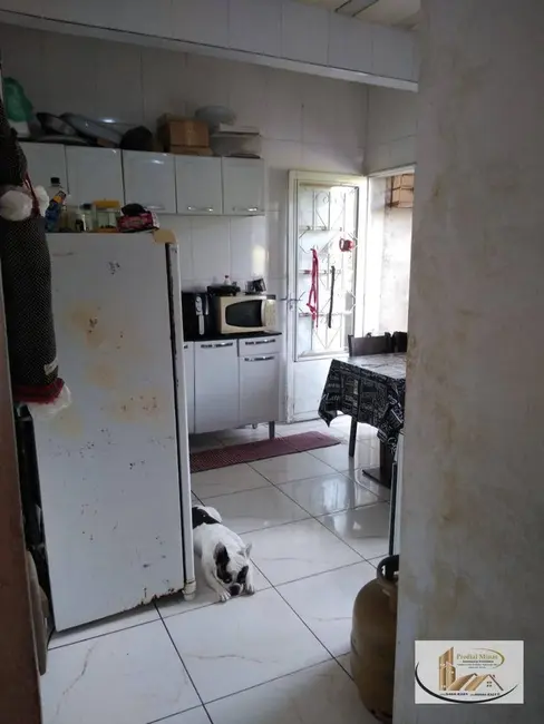 Casa com 2 quartos à venda, 180m2 em Paulo VI, Belo Horizonte - MG - imagem 9 Foto 9 de Casa com 2 quartos à venda, 180m2 em Paulo VI, Belo Horizonte - MG
