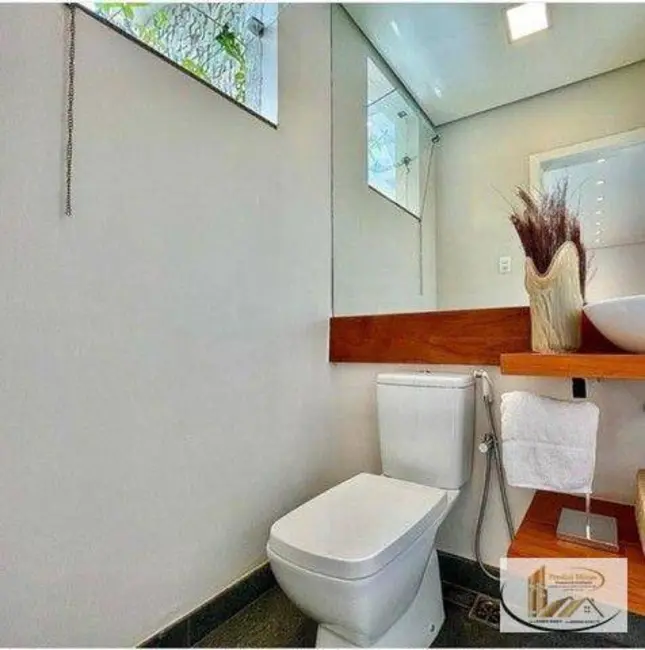 Casa com 4 quartos à venda, 256m2 em Santa Inês, Belo Horizonte - MG - imagem 3 Foto 3 de Casa com 4 quartos à venda, 256m2 em Santa Inês, Belo Horizonte - MG