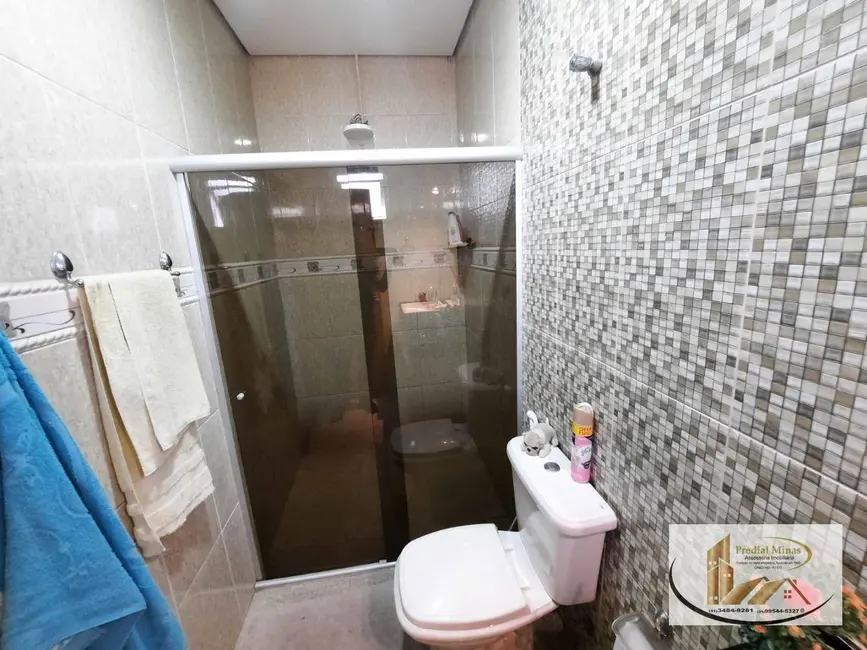 Casa com 4 quartos à venda, 440m2 em Beija Flor, Belo Horizonte - MG - imagem 4 Foto 4 de Casa com 4 quartos à venda, 440m2 em Beija Flor, Belo Horizonte - MG