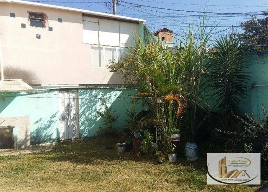 Casa com 3 quartos à venda, 360m2 em Jardim Vitória, Belo Horizonte - MG - imagem 9 Foto 9 de Casa com 3 quartos à venda, 360m2 em Jardim Vitória, Belo Horizonte - MG