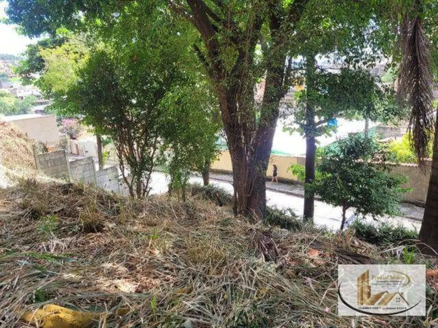 Foto 1 de Terreno / Lote à venda, 603m2 em Dom Bosco, Belo Horizonte - MG
