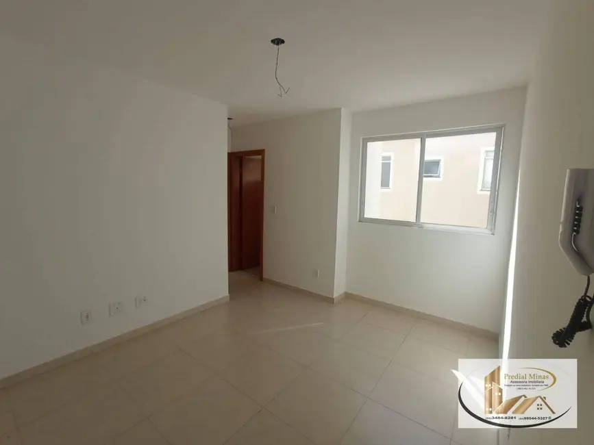 Foto 1 de Apartamento com 2 quartos à venda, 43m2 em São João Batista (Venda Nova), Belo Horizonte - MG