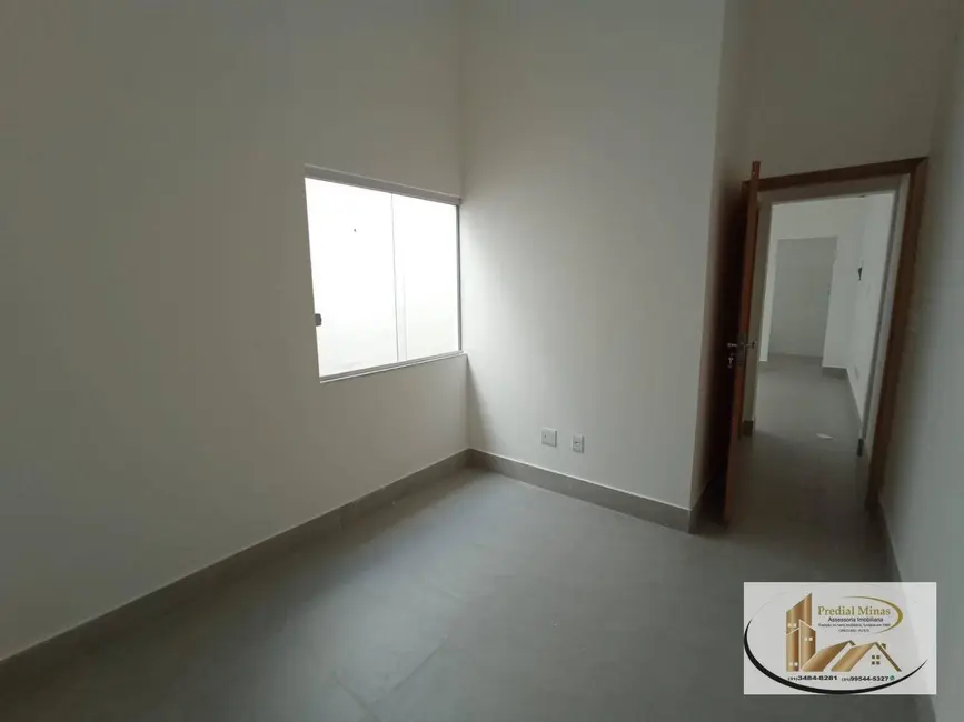 Foto 5 de Loja à venda, 360m2 em Copacabana, Belo Horizonte - MG