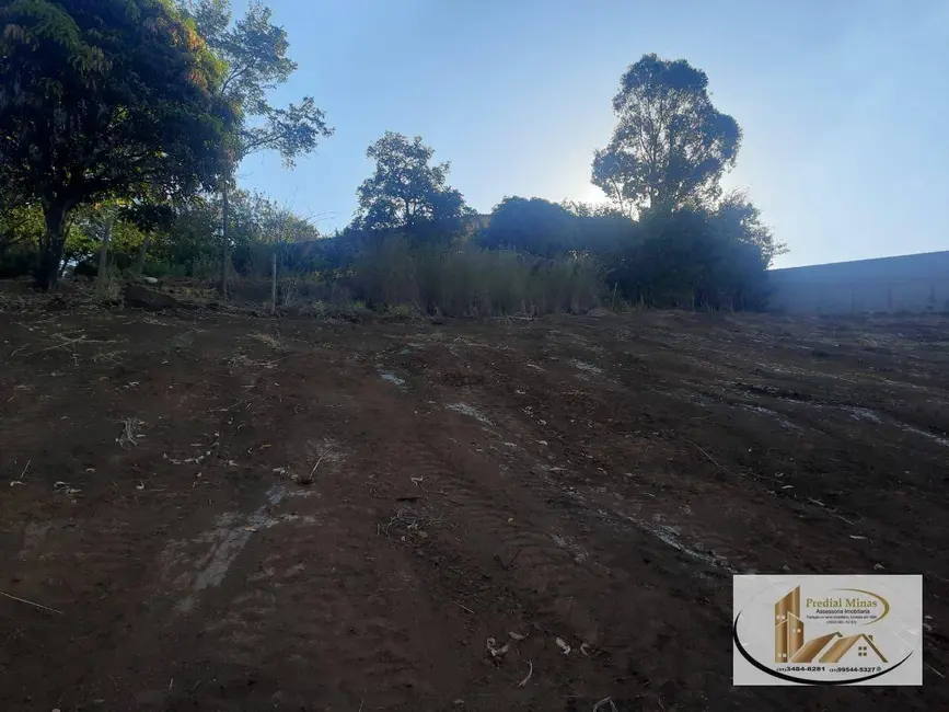 Terreno / Lote à venda, 1500m2 em Sao Jose Da Lapa - MG - imagem 5 Foto 5 de Terreno / Lote à venda, 1500m2 em Sao Jose Da Lapa - MG
